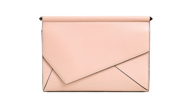 Kendall+Kylie Ginza Leather Clutch （参考价：1944元