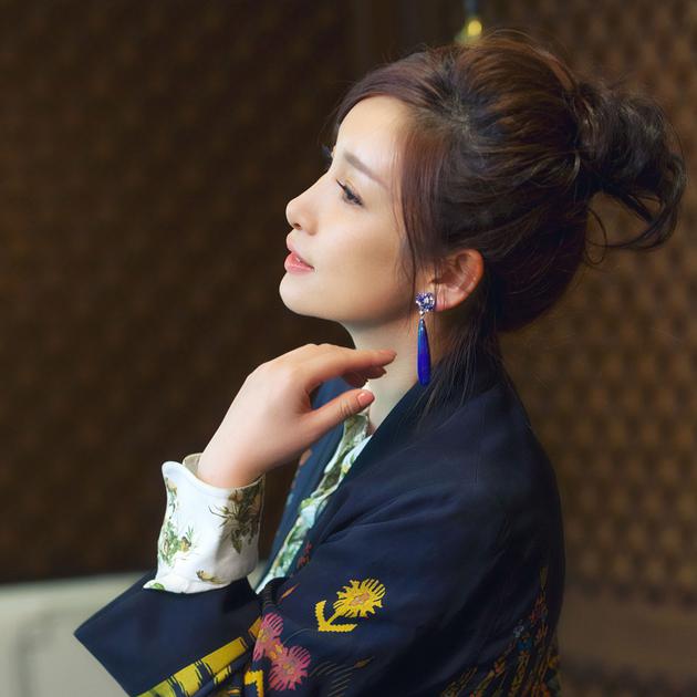 秦海璐唯美大年夜片 