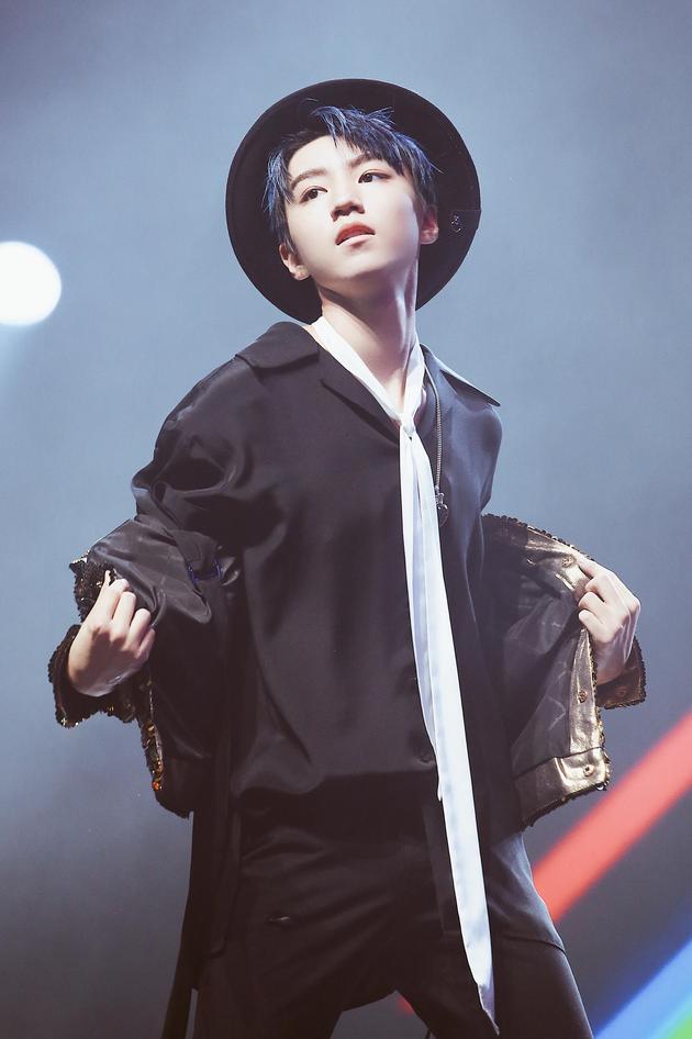 TFBOYSݳ ˧ͱҡ
