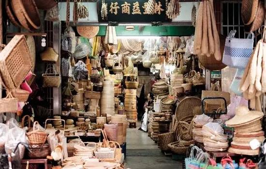 台北：Dihua Street Market