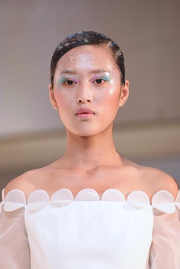 姜洋妆容作品-东京光影之人文