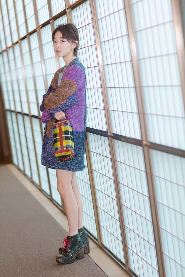 ܶBurberryϵдҹ