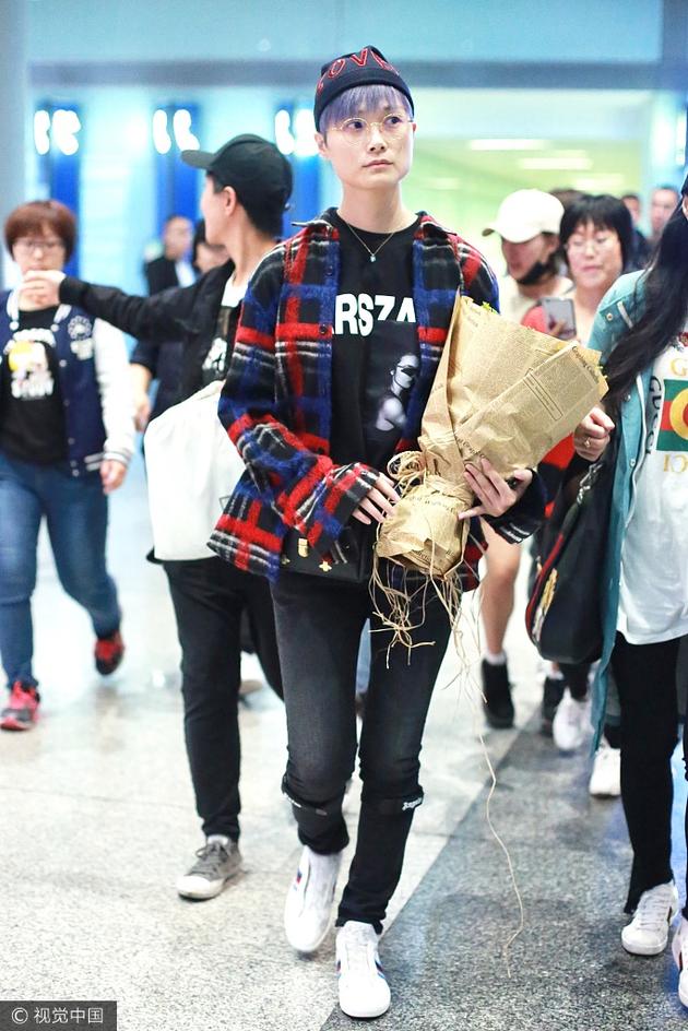 ��������Ƴ����������� ����Ц�ȷ�