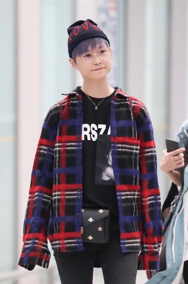 ��������Ƴ����������� ����Ц�ȷ�