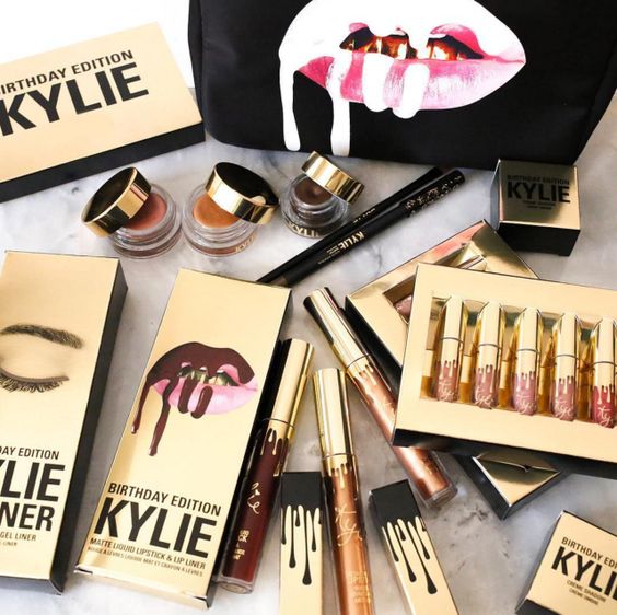 Kylie Cosmetics自家品牌