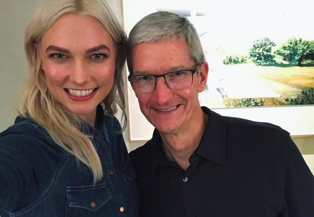 超模Karlie Kloss与苹果公司CEO:Tim Cook