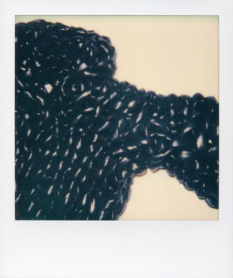 盟可睐MONCLER 6 NOIR KEI NINOMIYA_MONCLER GENIUS FW18_POLAROID