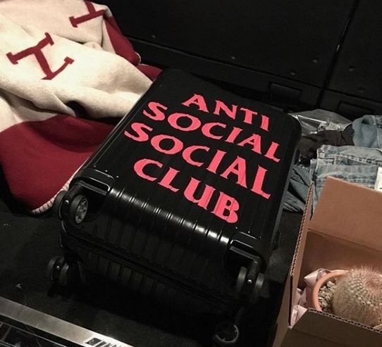 RIMOWA X Anti Social Social Club合作款