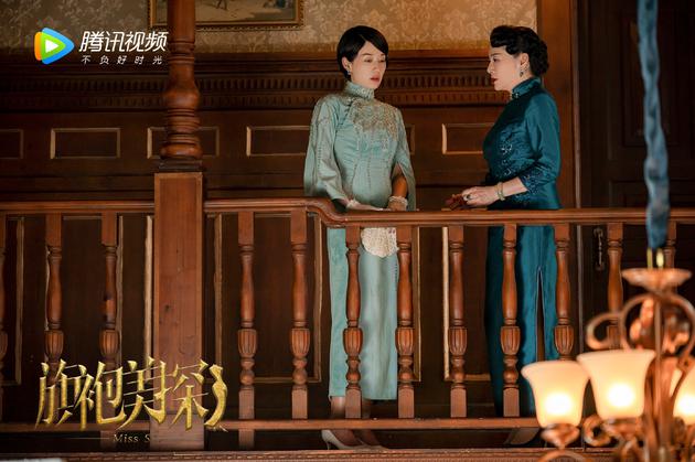马伊琍旗袍造型
