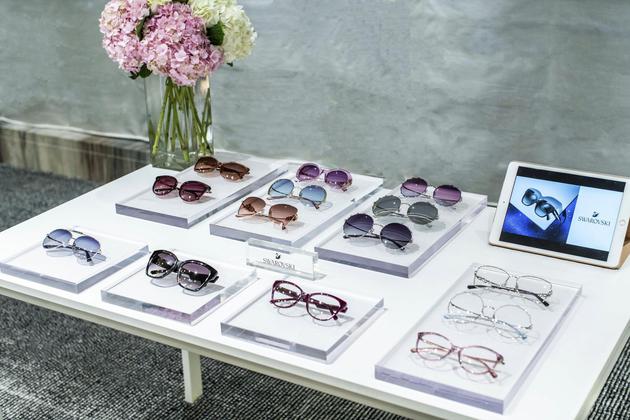 SWAROVSKI EYEWEAR