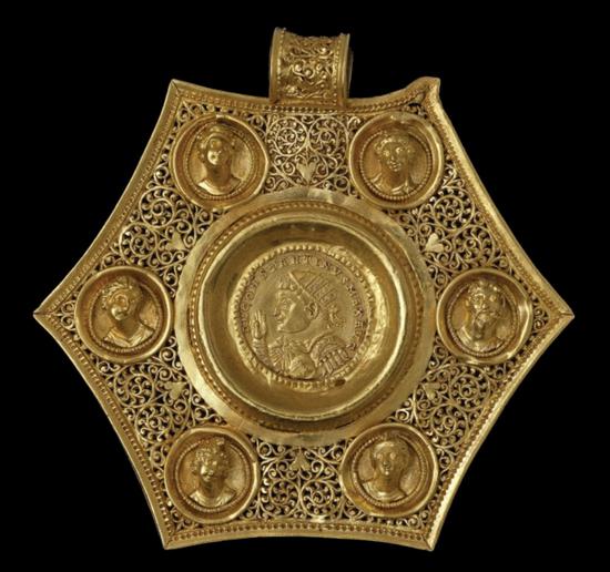 古罗马帝国黄金荣誉勋章
