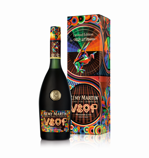 　　人头马V.S.O.P 马特•穆尔限量版优质香槟区干邑（Rémy Martin V.S.O.P x Matt W. Moore Limited Edition）