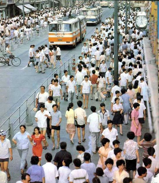 80年代的上海市南京路