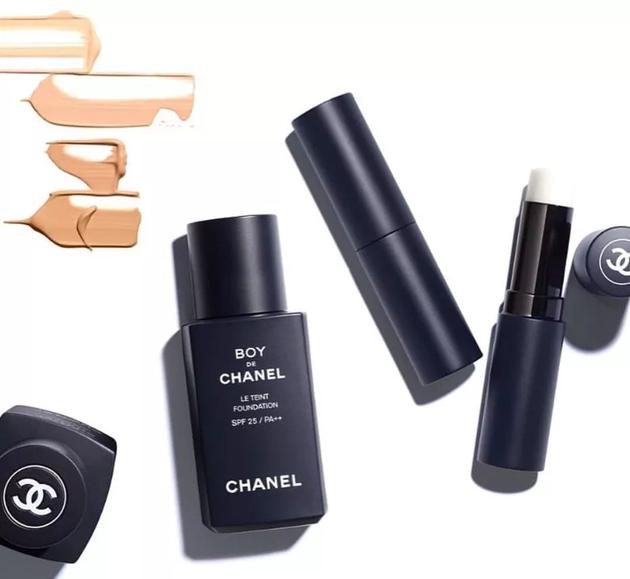 美妝成爲Chanel大膽年輕化的試驗場,去年該品牌推出首個男士美妝系列