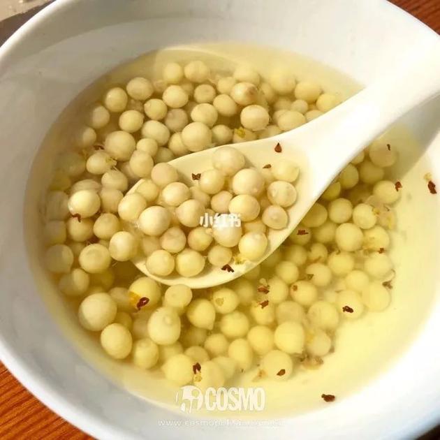 桂花鸡头米糖水