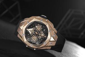 HUBLOT Big Bang Sang Bleu II