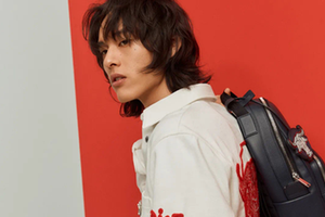 �ϰ�����Ʒ�ƺ��ѹ��� ������������Ӣ�������´��޶���