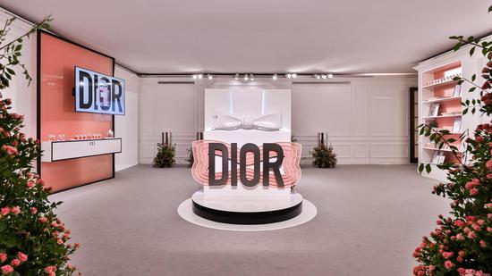 4.1。 Miss Dior迪奥小姐系列区域