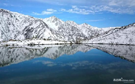 雪山风光