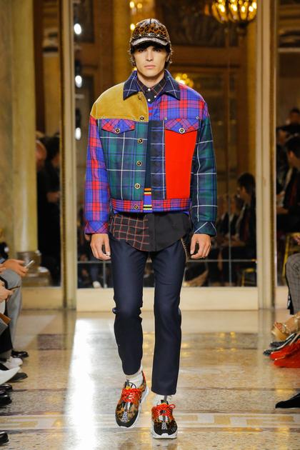 Versace 2018秋冬男装 将格纹进行到底