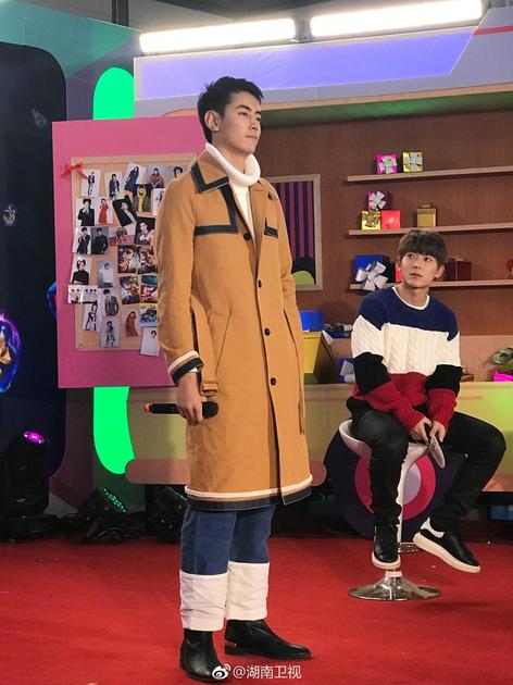 范冰冰杨幂PK冰雪女王 吴亦凡赵丽颖甜蜜组C