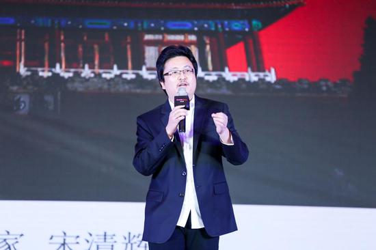 著名经济学家,中国50人经济学家论坛首位主席 宋清辉