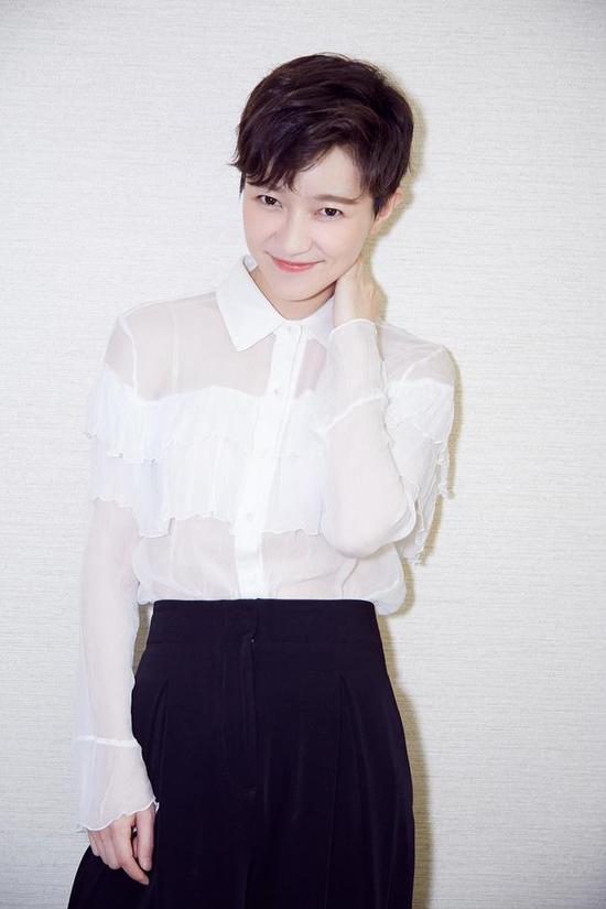 焦俊艳：发现世界的另一个角度