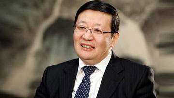财长楼继伟的2015：走在峭壁边缘
