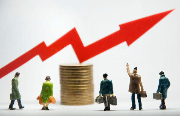 【去年新成立发起式基金七成亏损 天弘14只E