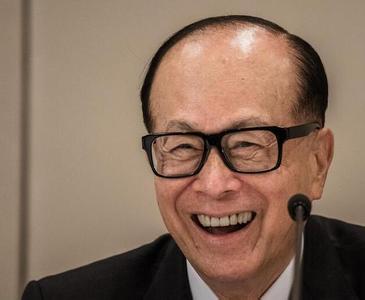 【李嘉诚357亿港元再卖香港中环中心 传四大.