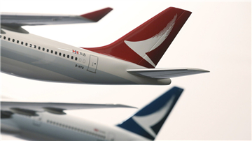 国泰航空八年首亏 欲打翻身仗