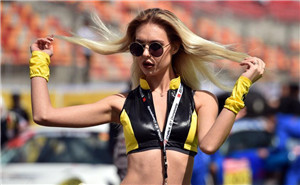 白宫对美联航暴力赶客事件做出回应