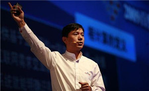 白宫对美联航暴力赶客事件做出回应