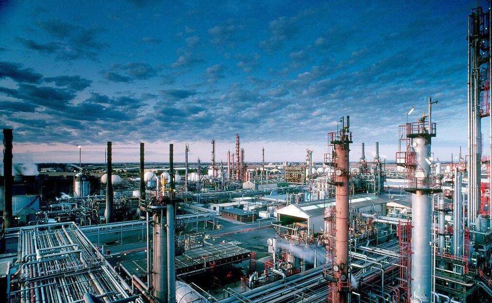 浙江将打造万亿级上下游石化产业链 建三基地