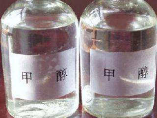 新浪期货：甲醇高开震荡 期价略跌