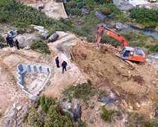 福州开展整治违建豪华活人墓行动