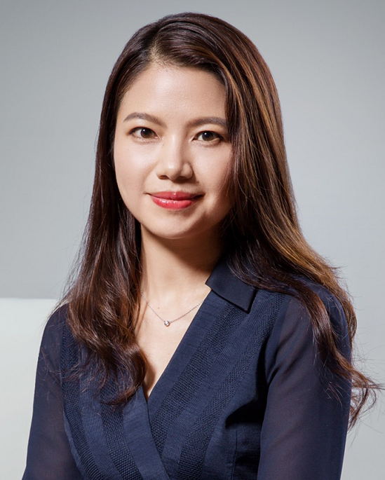 何婧