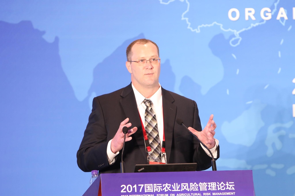 车险易老总_平安车险图片