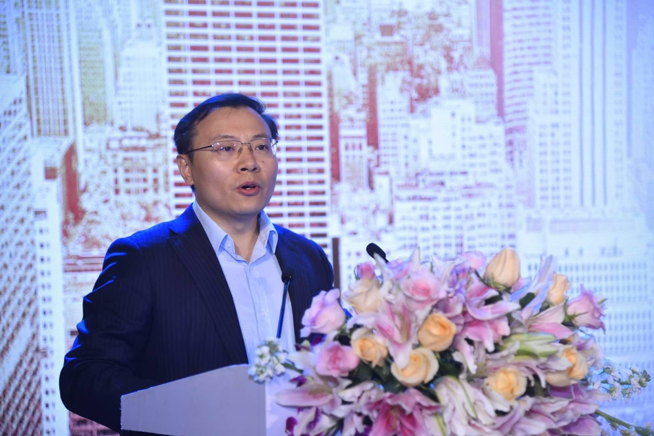 5月23日，新浪财经举办《致敬基金20年：扬帆资管新时代》。