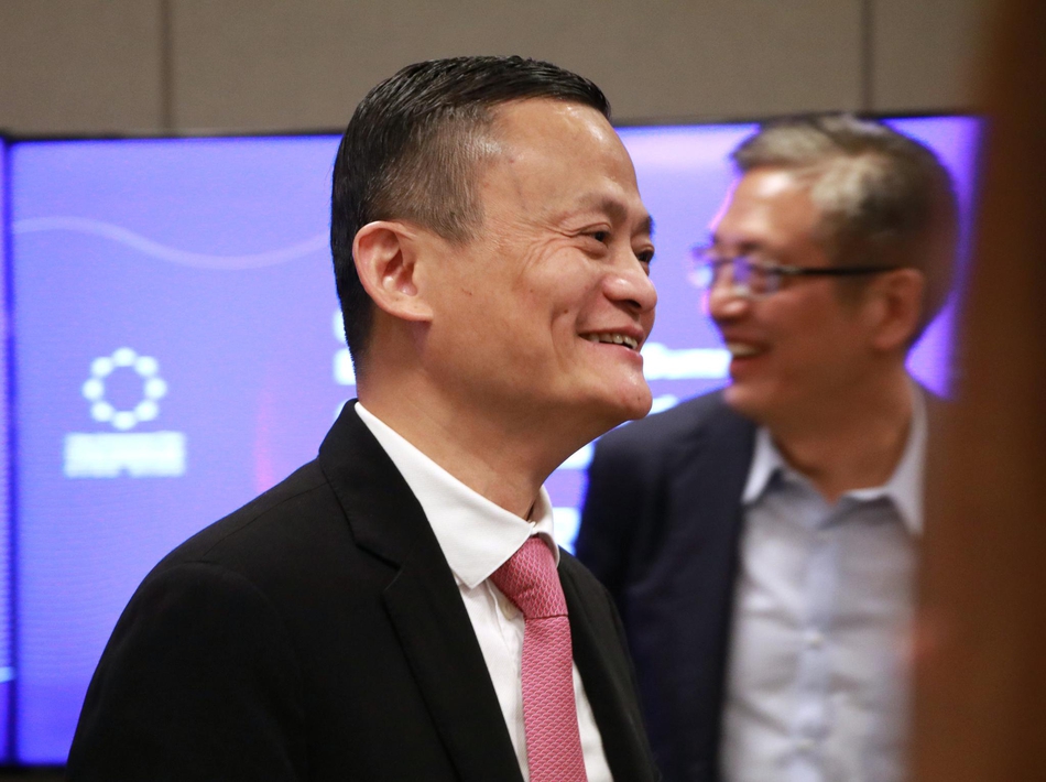 马云回忆，他向特朗普建议，一是举办中小企业峰会，帮助美国中西部的中小企业出口到中国、到亚洲，第二是建立中美企业家对话机制，“把企业家对很多问题的认识和看法，给双方政府提供更多建议，他（特朗普）也高度认同。”（王姗姗/摄）