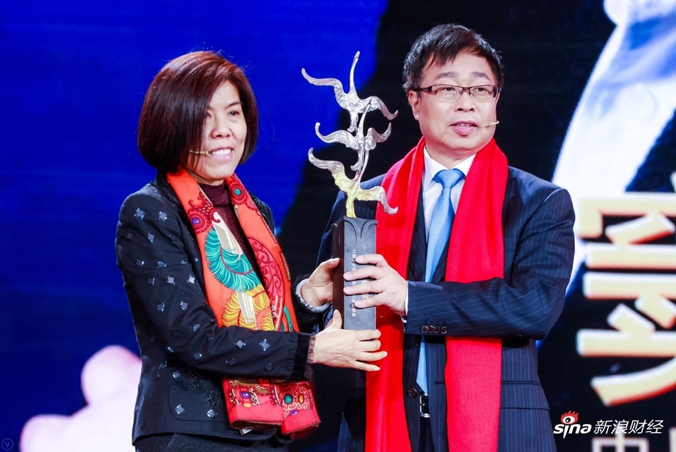 2018经济年度人物_...—蒋锡培当选\