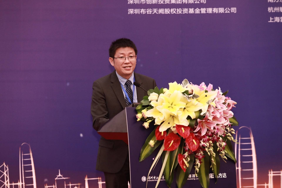 私募排排网总裁助理张仲峪