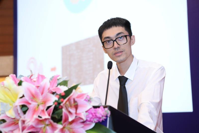 五矿经易期货信息技术部研发总监张印