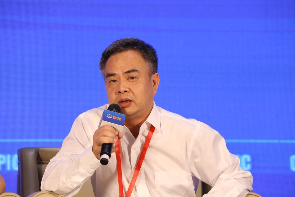 厦门象屿兴宝发贸易有限公司总经理 余玮