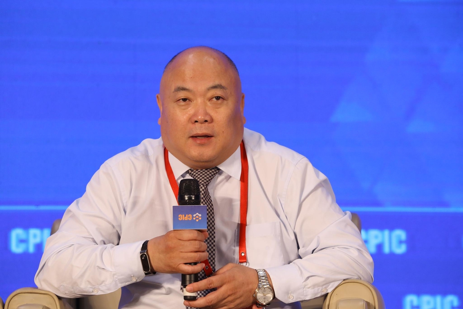 南华期货股份有限公司副总经理 唐启军