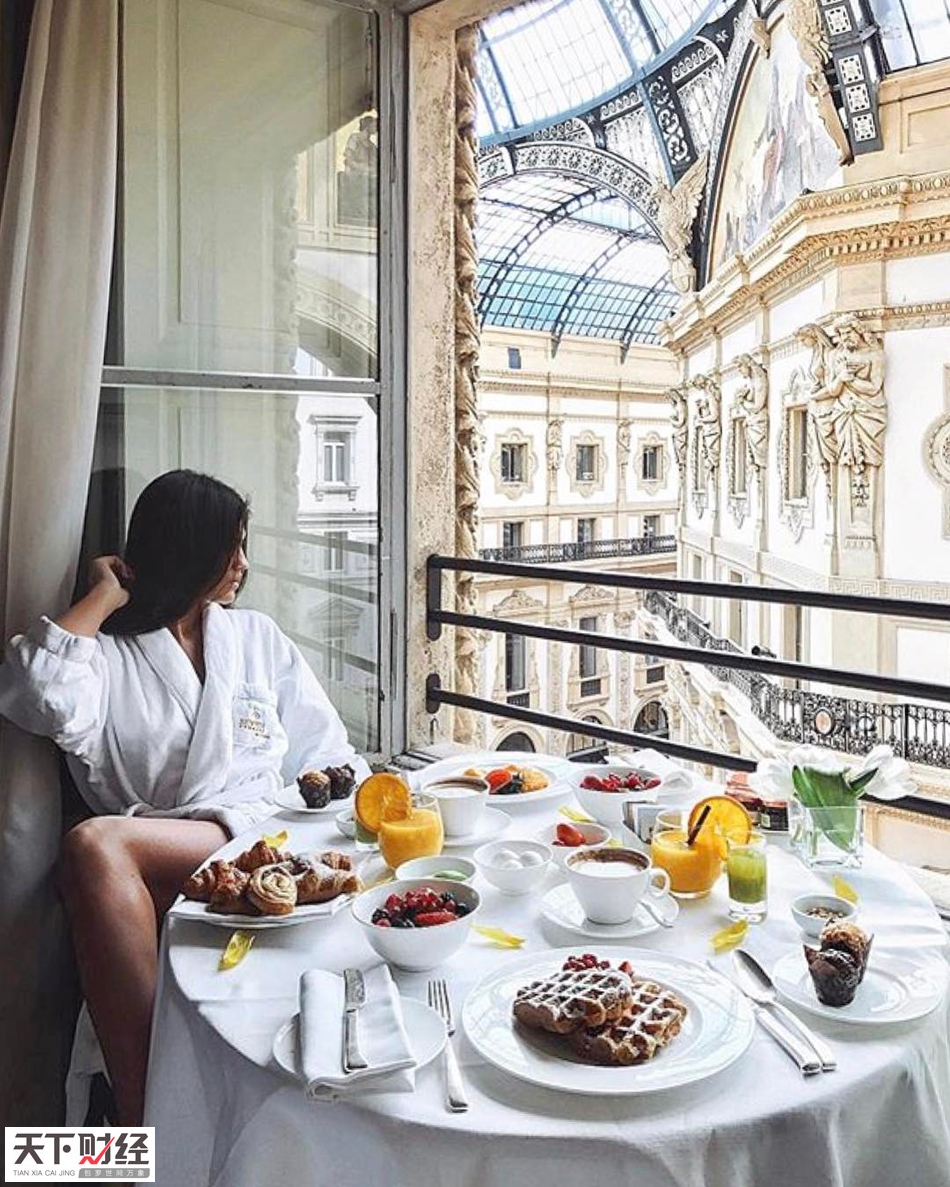 土豪新潮流:五星奢华酒店推出24K金床单(组图)