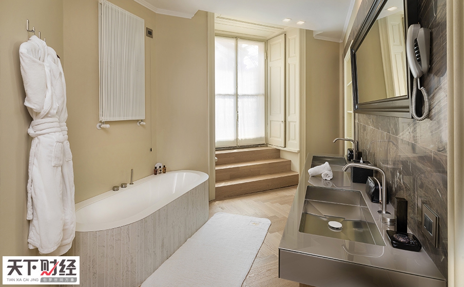 土豪新潮流:五星奢华酒店推出24K金床单(组图)