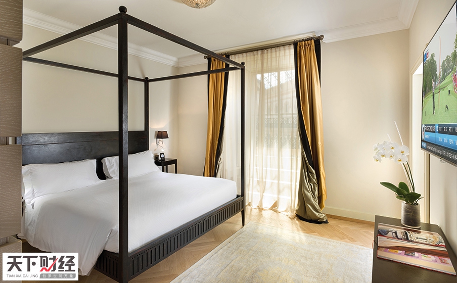 土豪新潮流:五星奢华酒店推出24K金床单(组图)