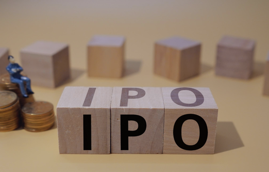 卡罗特冲刺IPO！实控人“小两口”上市前大手笔分红！