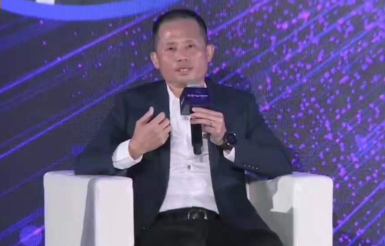 晨光文具董事长陈湖文:To B业务是我亲自在管,今年预期营收75亿, 新零售今年预期10个亿